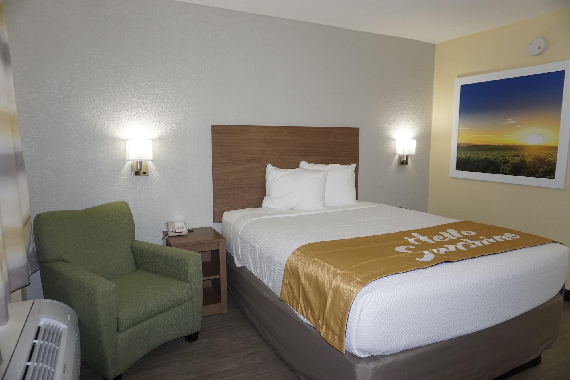 Days Inn By Wyndham Apopka/Orlando Exterior photo